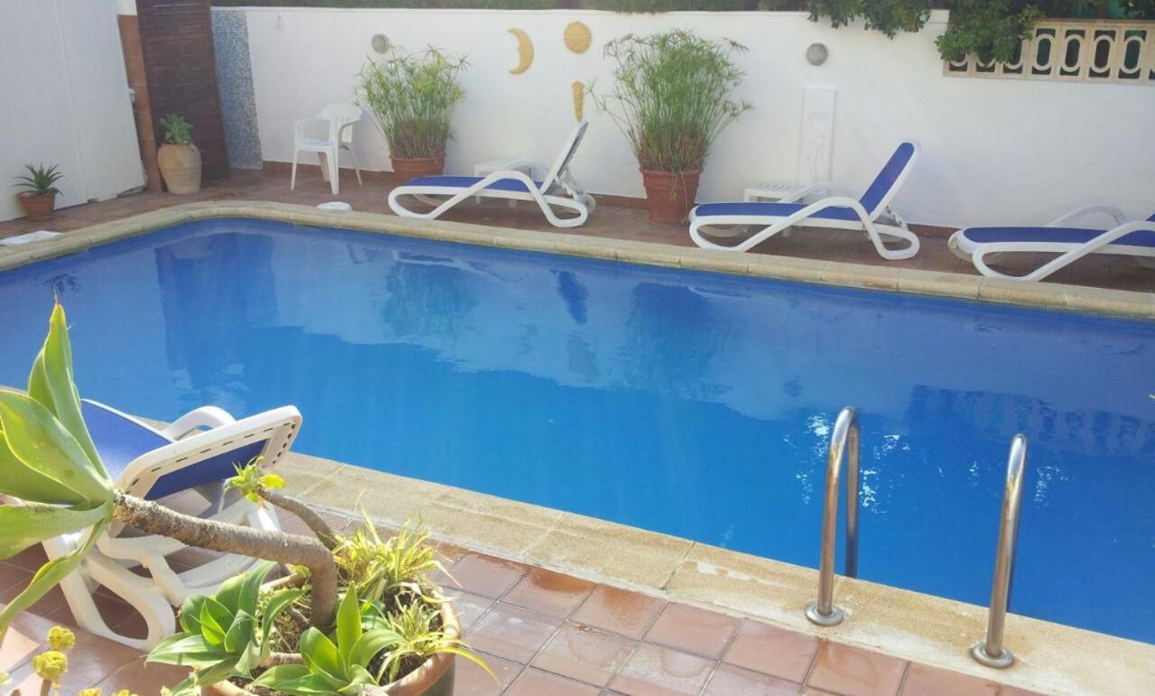 Gran Adosado Con Piscina Privada En Zona Muy Tranquila Holiday home