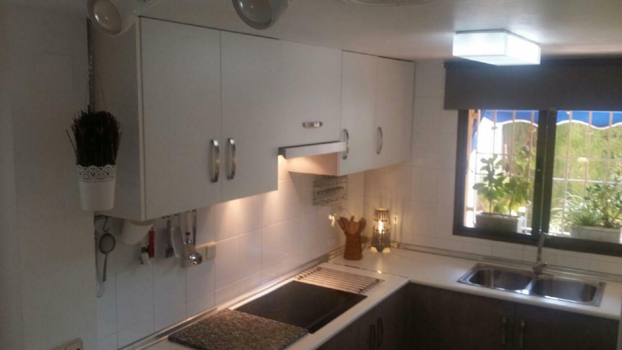 Gran Adosado Con Piscina Privada En Zona Muy Tranquila Holiday home *