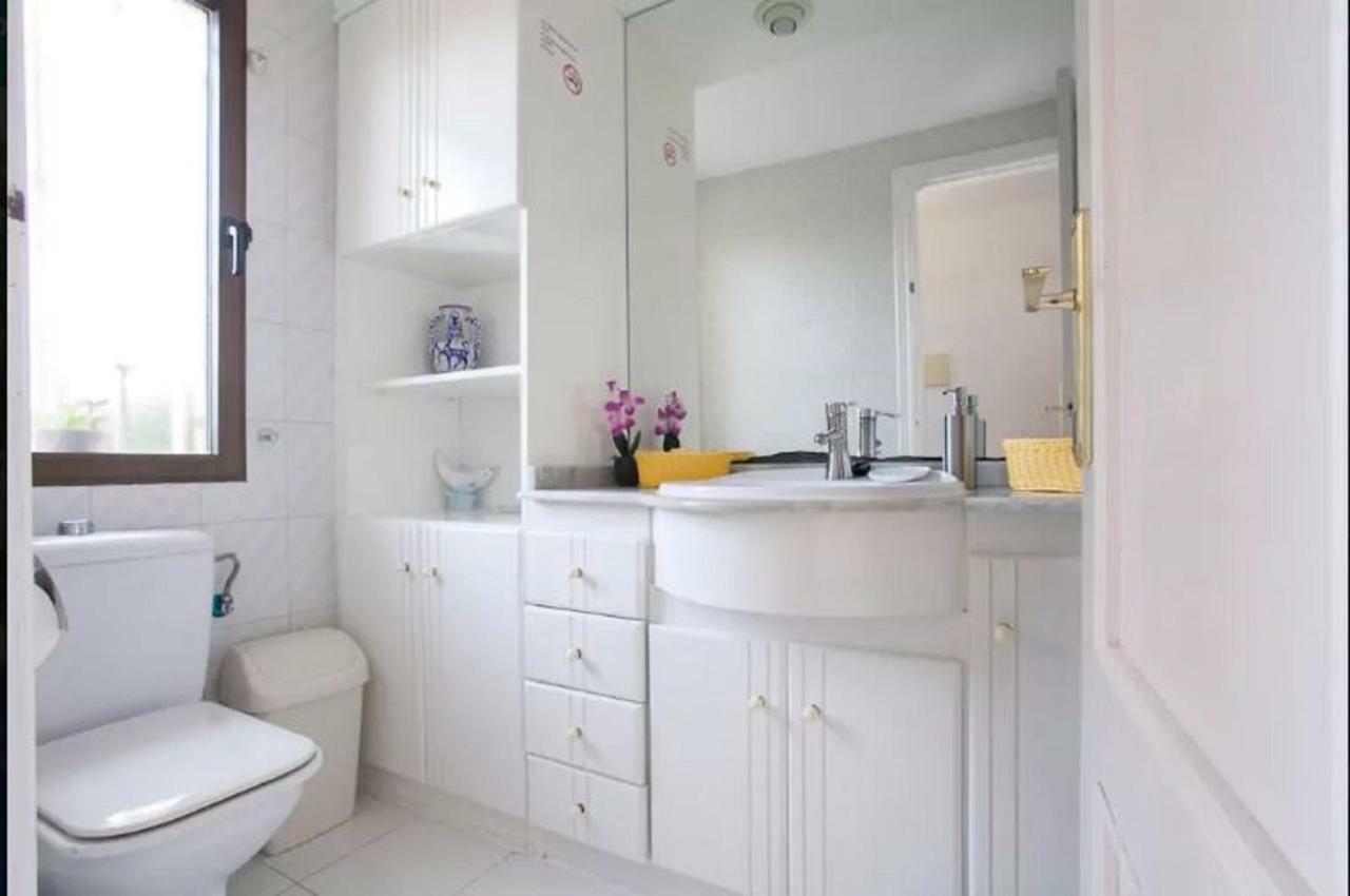 Holiday home Gran Adosado Con Piscina Privada En Zona Muy Tranquila Gandia