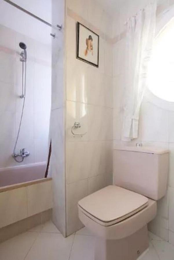 Gran Adosado Con Piscina Privada En Zona Muy Tranquila * Gandia